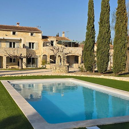 Locations Des Alpilles Apartamento Saint-Rémy-de-Provence Exterior foto