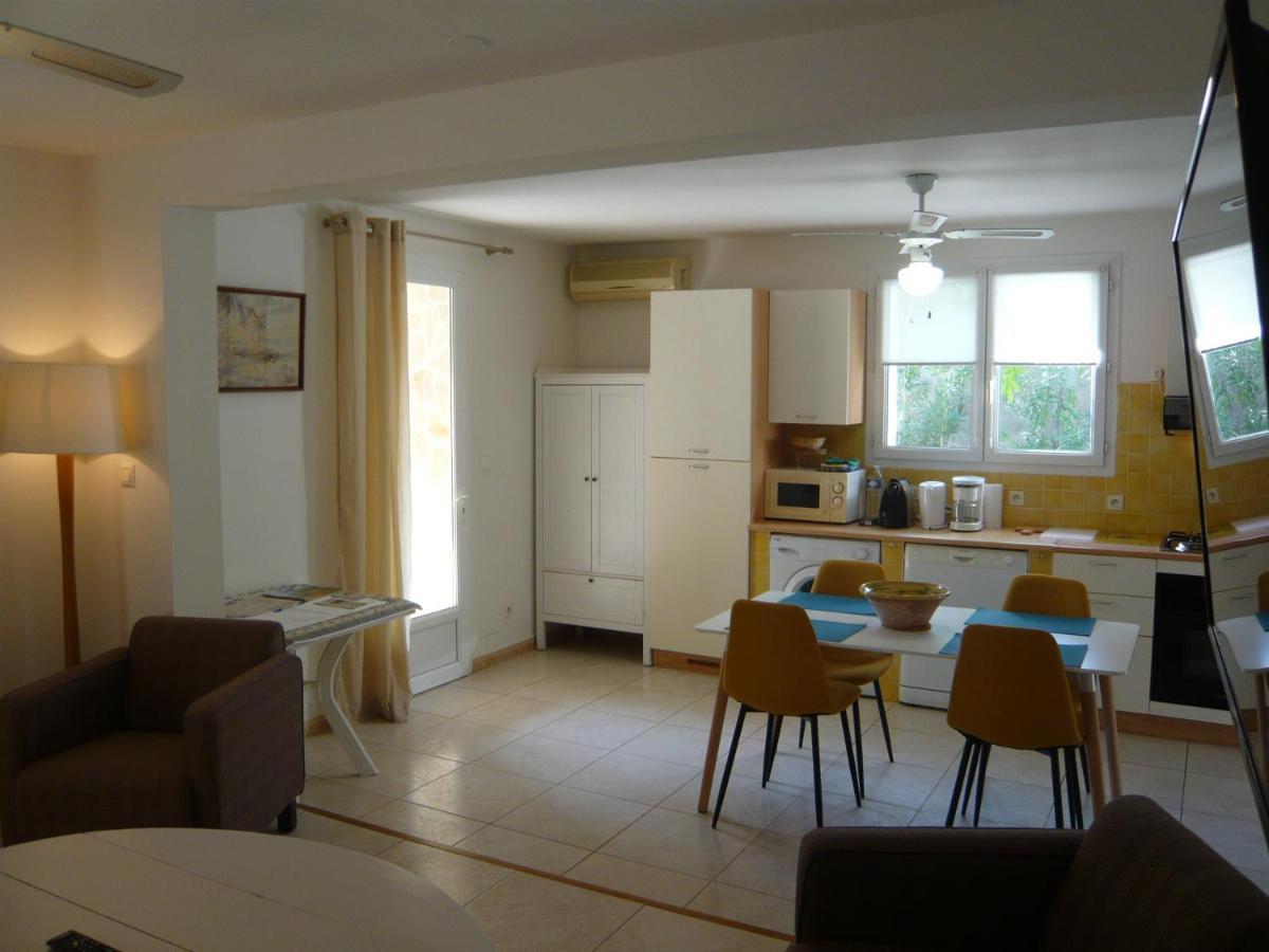 Locations Des Alpilles Apartamento Saint-Rémy-de-Provence Exterior foto
