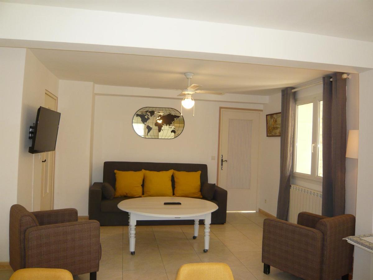 Locations Des Alpilles Apartamento Saint-Rémy-de-Provence Exterior foto