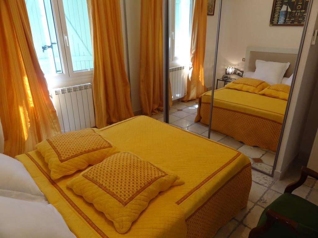 Locations Des Alpilles Apartamento Saint-Rémy-de-Provence Quarto foto