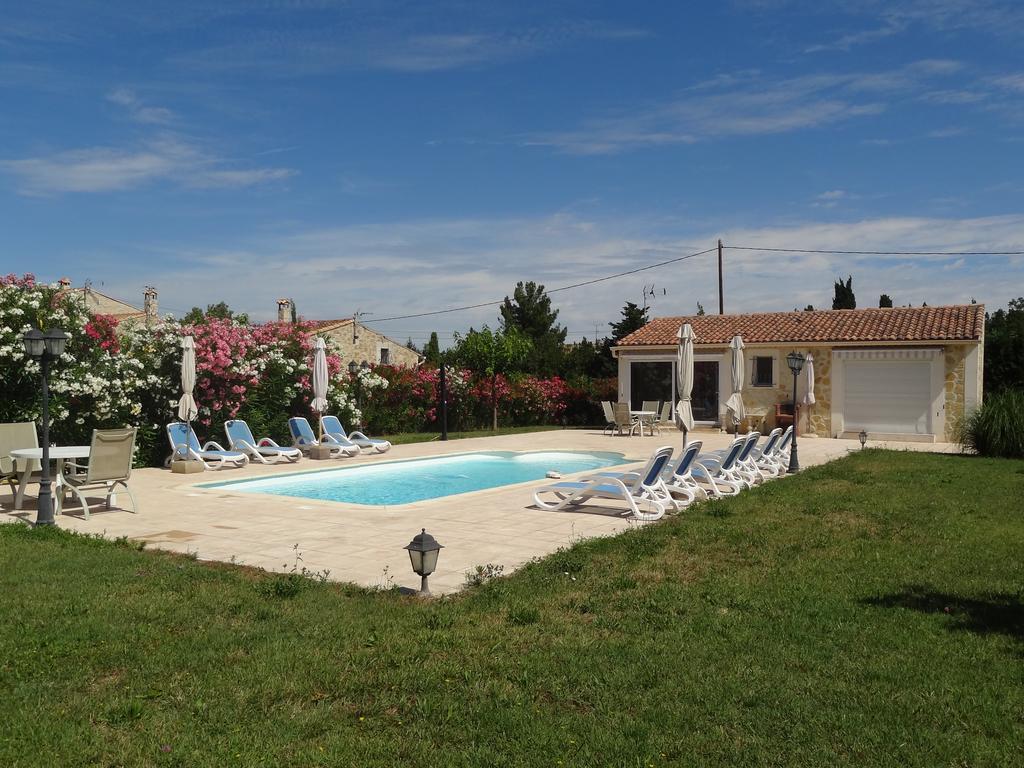 Locations Des Alpilles Apartamento Saint-Rémy-de-Provence Exterior foto