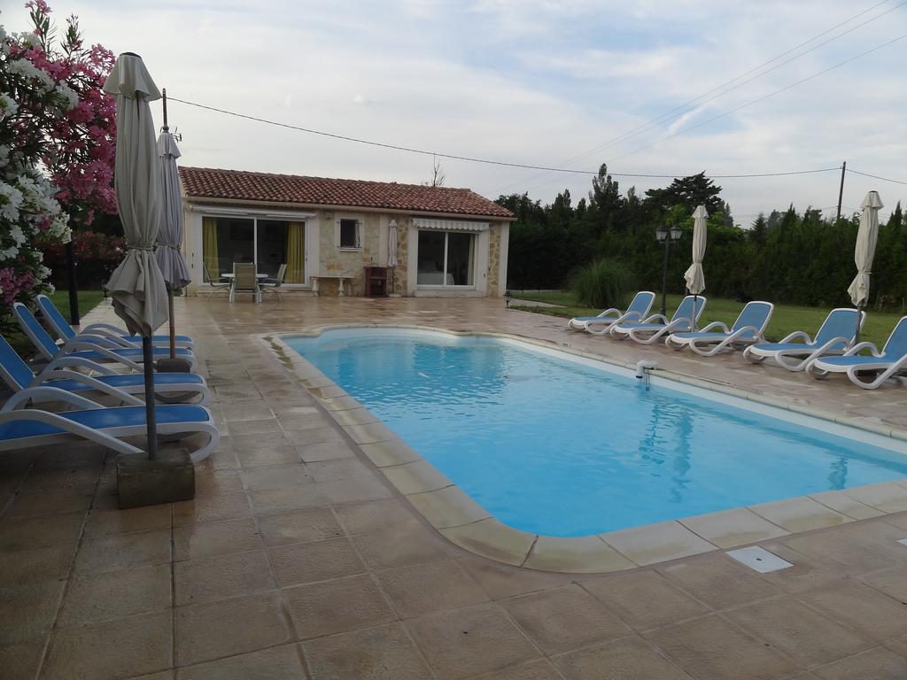 Locations Des Alpilles Apartamento Saint-Rémy-de-Provence Quarto foto